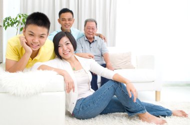  Asya 3 kuşaktır aile