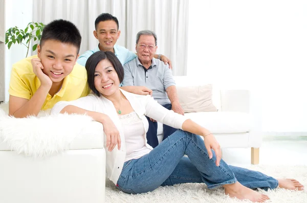 Ázsiai 3 generáció óta családi — Stock Fotó