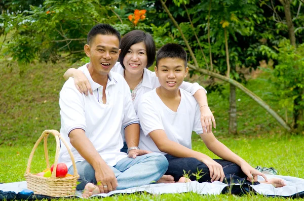 Asiatisk kinesisk familj — Stockfoto