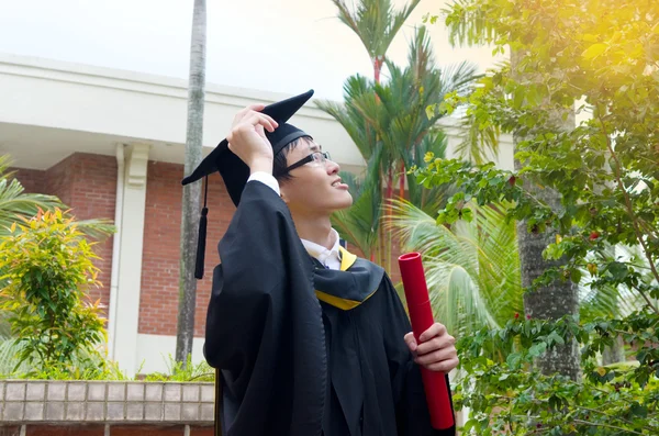 Asya üniversite mezunu