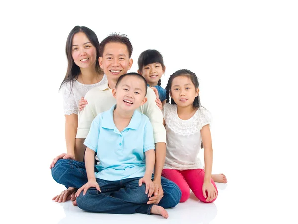 Família asiática — Fotografia de Stock
