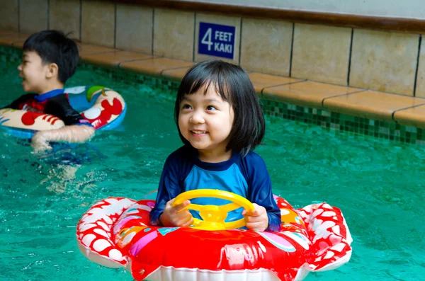 Mutlu Asyalı çocuk — Stok fotoğraf