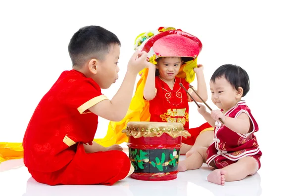 Heureux asiatique les enfants — Photo