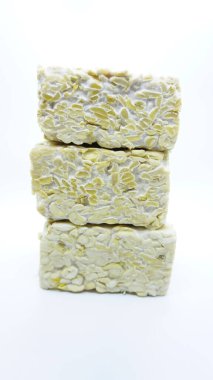 Tempe tipik bir Endonezya yiyeceğidir.