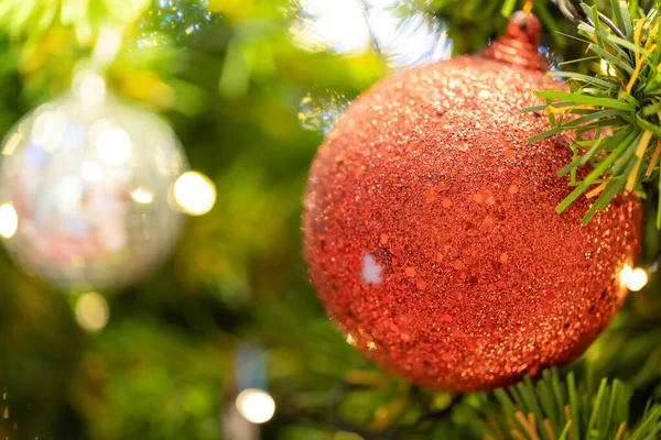 Primer Plano Árbol Navidad Decorado Navidad Vacaciones Año Nuevo Fondo Fotos de stock libres de derechos