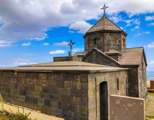 Iglesia Santa Cruz Montaña Santa Cruz Geghama — Foto de Stock