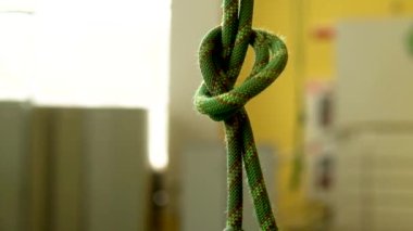 Kaya aktivitesine tırmanmak için ip, yetişkinlerin sağlığını arttırmak için ip, aktif. Ev hobisi dağ, egzersiz erkek