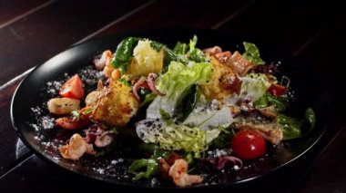 karidesli ahtapot salatası.