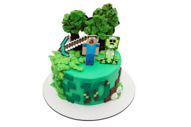 Kutlama için 8 Kasım 2025 'te Poltava Ukrayna' da yapılmış Minecraft temalı doğum günü pastası