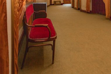 Ivano Frankivsk Tiyatrosu 'nun iç koridoru Ukrayna 12 Aralık 2025