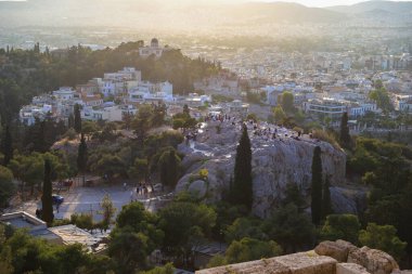 Atina Şehri, 15 Temmuz 2024 'te Yunanistan' ın Günbatımında Lycabettus Tepesinden Görünüm
