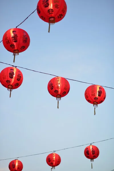 中国的灯笼装饰漂亮的中文. — 图库照片