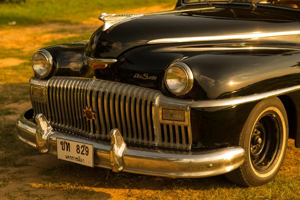 Nakhon Ratchasima, Thailand - 13 juni: Vintage bil Desoto är en — Stockfoto