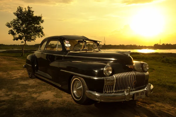 Nakhon Ratchasima, Thailand - 13 juni: Vintage bil Desoto är en — Stockfoto