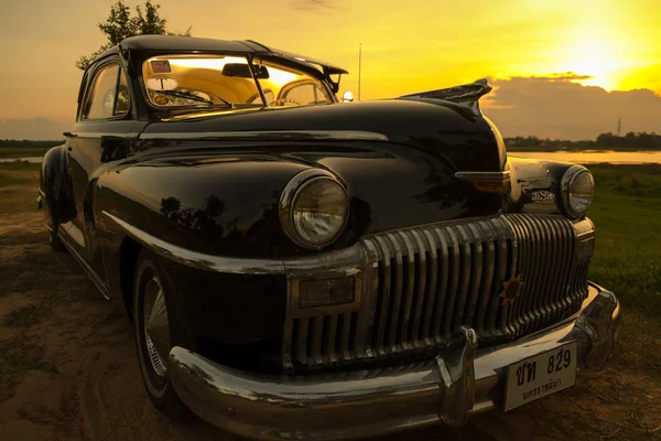 Nakhon Ratchasima, Thailand - 13 juni: Vintage bil Desoto är en — Stockfoto