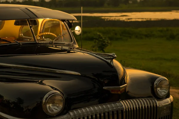 Nakhon Ratchasima, Thaiföld - június 13: Vintage autó Desoto van egy — Stock Fotó