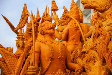 Mum Festivali Tayland'da güzeldir.