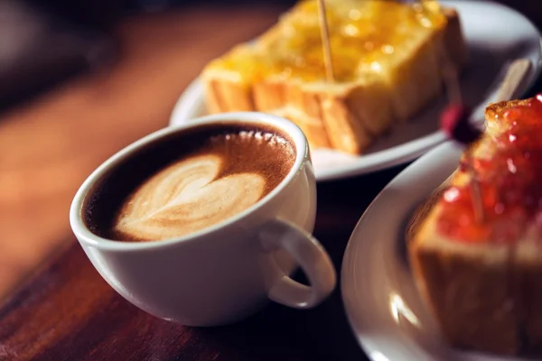 Coffee mocha hot on wooden table — Stock Photo, Image