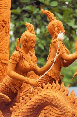 Desen edebiyat oyma Mum Festivali.