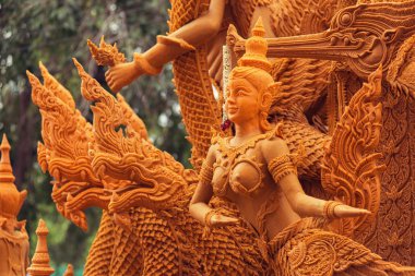 Desen edebiyat oyma Mum Festivali.