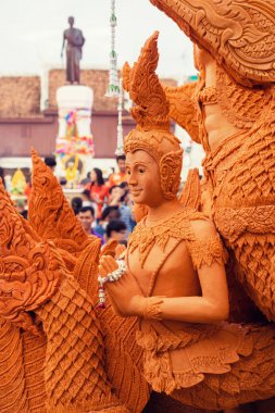 Desen edebiyat oyma Mum Festivali.