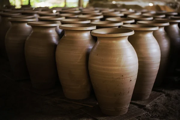 Earthenware as artes são bonitas e originais — Fotografia de Stock