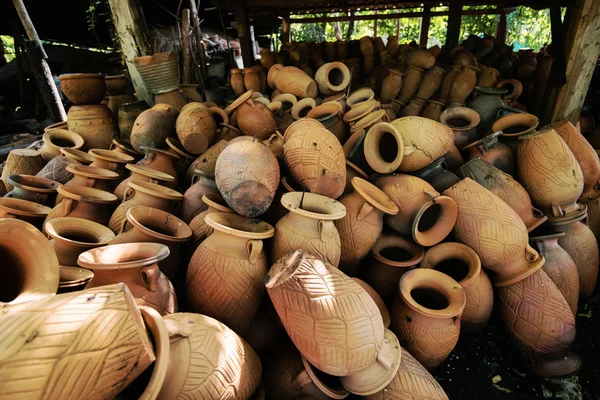 Loza de barro las artes es hermoso y único —  Fotos de Stock