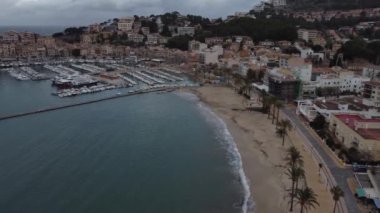 Soller limanında bulutlu bir gün, Palma de Mallorca