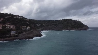 Soller limanında bulutlu bir gün, Palma de Mallorca