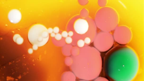 Bulles d'encre dans l'eau 