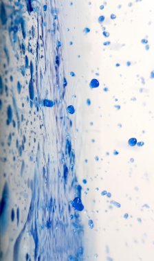 damla suya düşüyor