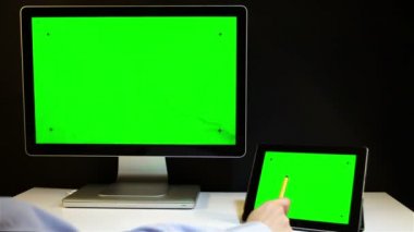 Tablet Pc ve göstermek yeşil bir ekran ile