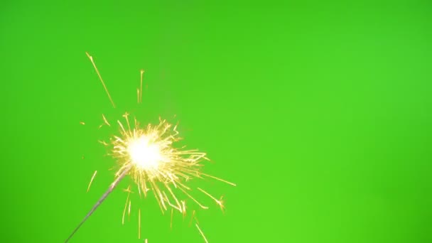 Sparklers na tela verde — Vídeo de Stock