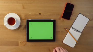Tablet Pc ile yeşil bir ekran kullanma