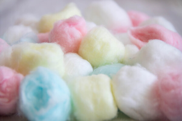 Шарики из ваты
