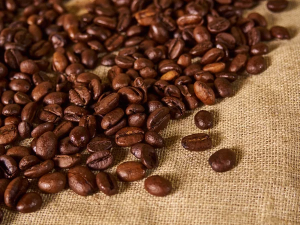 Scattering of coffee beans — Stock Photo, Image