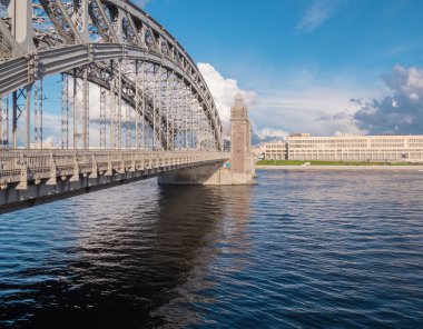 Neva nehri üzerinde köprü, St.Petersburg, Rusya Federasyonu