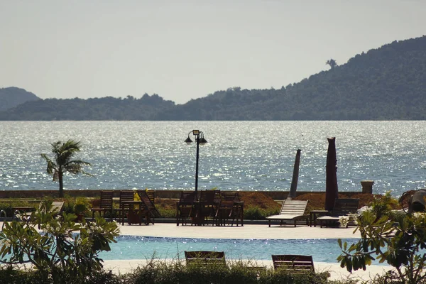 Pool Und Meer Ein Ort Zum Entspannen Kep Kambodscha — Stockfoto