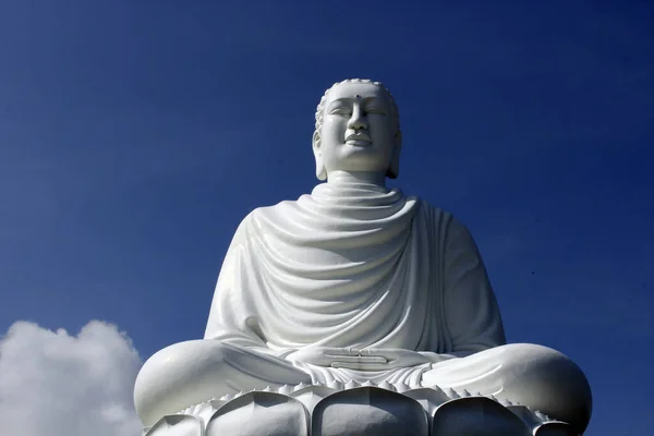 Buddha Von Long Nha Trang Vietnam — Stockfoto