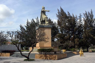 Vietnam, Na Trang sahilindeki Vietnam Savaşçısı anıtı.