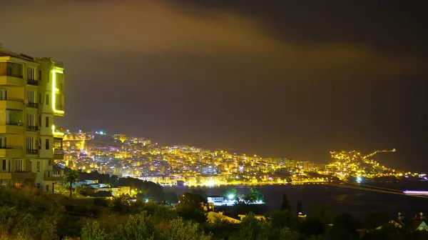 Una Magnifica Città Sul Mare Vista Brillante — Foto Stock