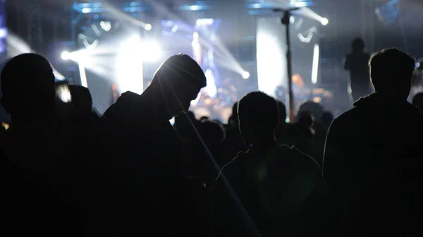 Πανεπιστημιακό Φεστιβάλ Νεολαίας Γεμάτο Περιβάλλον Συναυλιών — Φωτογραφία Αρχείου