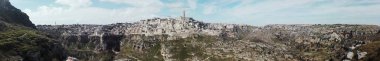 Matera 'nın Sassi' sinin panoramik görüntüsü