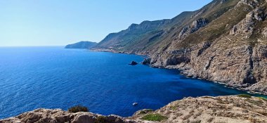 Marettimo, Sicilya, İtalya. Punta troia 'ya giden yolu izle