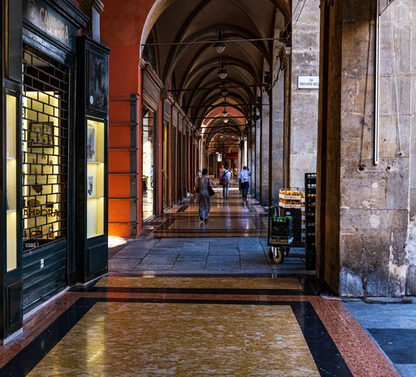 Bologní Portály Dne Oblouky Sloupy Architektura Itálie — Stock fotografie
