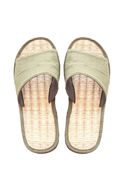 Pantofole tessute su sfondo bianco — Foto Stock