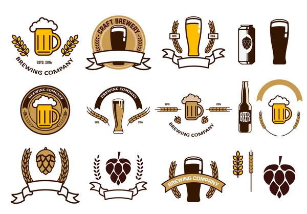 Set di emblemi di birra artigianale e modelli di logo — Vettoriale Stock