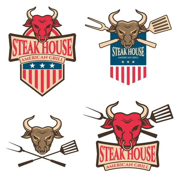 Steak House címkék. Bull fej főzési eszközökkel. — Stock Vector