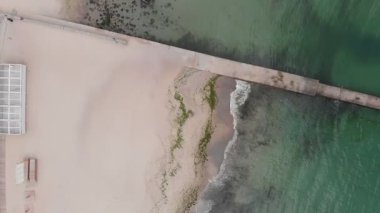 Deniz dalgaları. Yukarıdan görüntüle