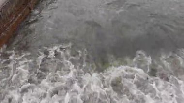 Deniz dalgaları. Yukarıdan görüntüle